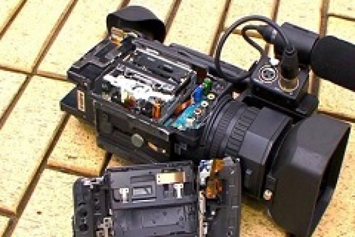 Порошенко підписав Закон про посилення відповідальності за перешкоджання діяльності журналістів