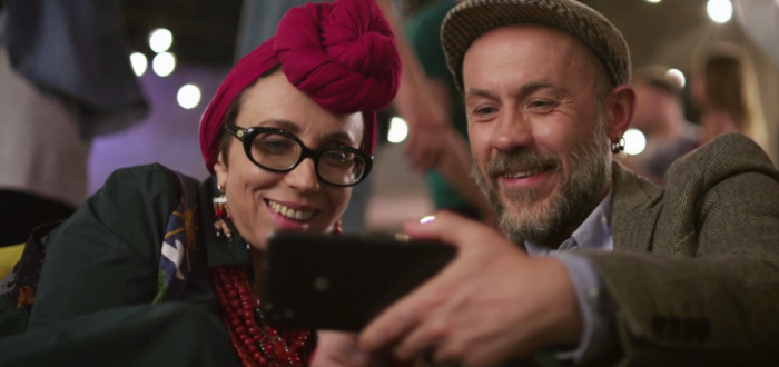 НИКОГДА НЕ ПОЗДНО БЫТЬ МОЛОДЫМ