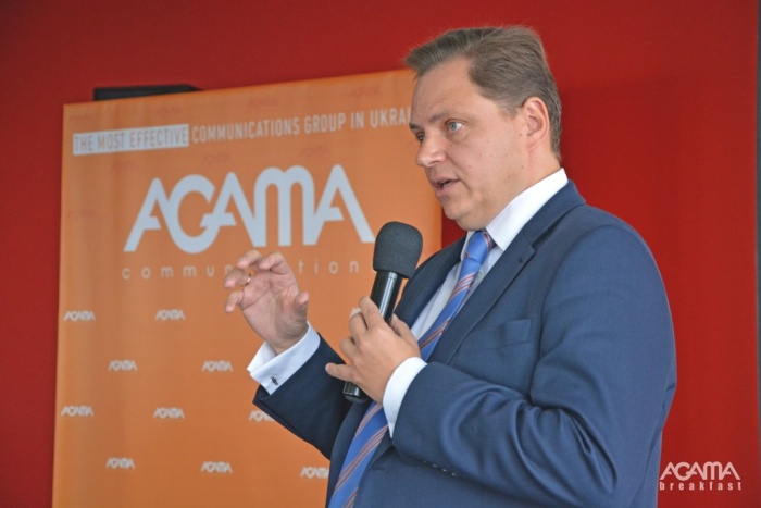 Всемирный кризис лидерства продолжается,  хотя решение очевидно – не обещать невыполнимого и вести за собой собственным примером