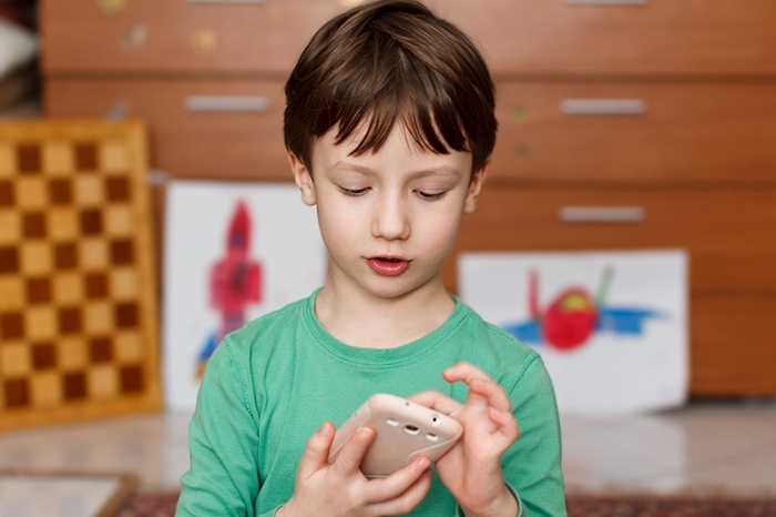 Google представила сервис для контроля над телефонами детей