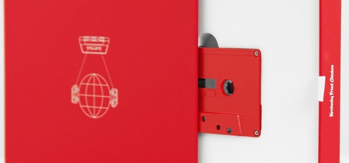 KFC записали на обычную кассету путеводитель по ресторанам сети