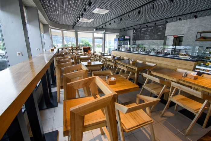 Мережа ОККО оновила 7 ресторанів А la minute у формат «м'ясо та хліб»