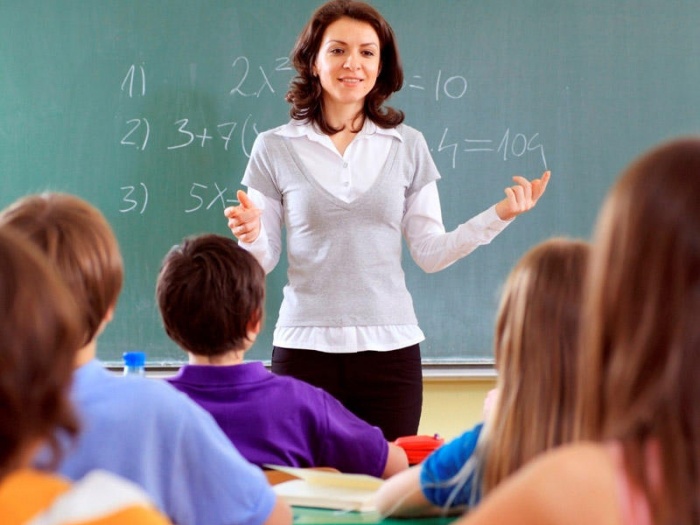 Без паніки! Як вчителю відповісти учням на питання: «Що сталося у країні?»