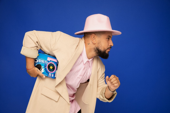 Такі необхідні позитивні емоції - OREO подарує ексклюзивний виступ MONATIK