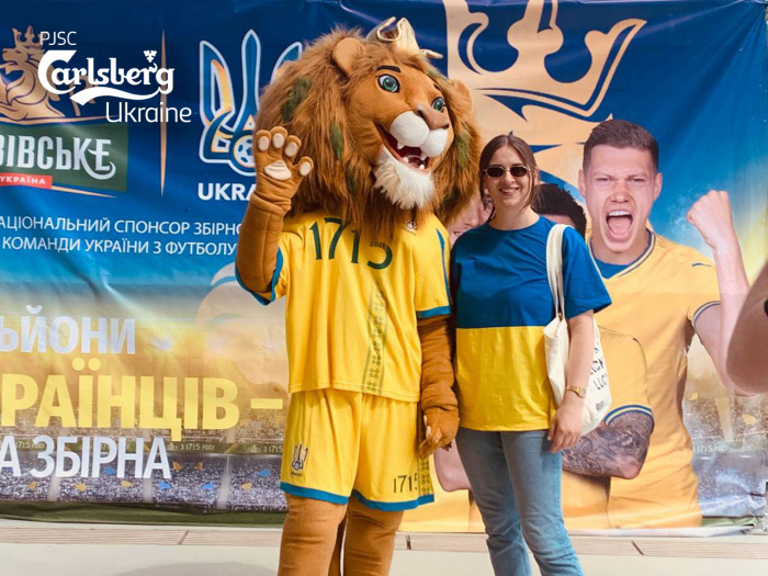 ТМ «Львівське» створила домашню атмосферу на матчах збірної України з футболу в Польщі