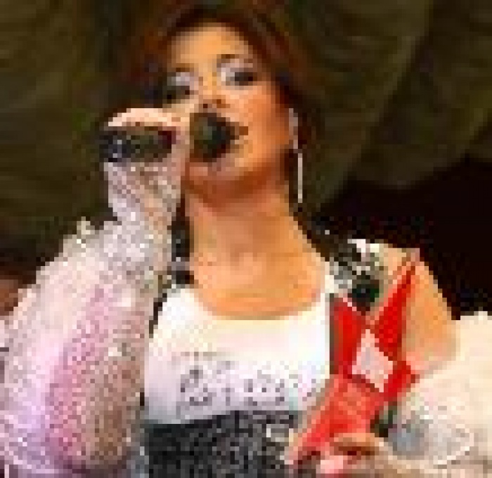 VIVA! и КМФР предлагают выбрать Звезду в рекламе