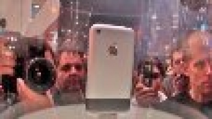 iPhone и iPad можно легализировать в Украине