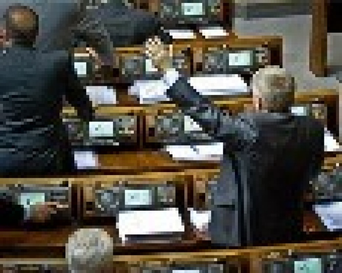 Правительство отменило свидетельства о госрегистрации юр- и физлица-предпринимателя