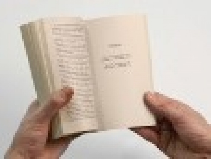 Рекламная кампания напугала курильщиков преждевременным концом в книгах