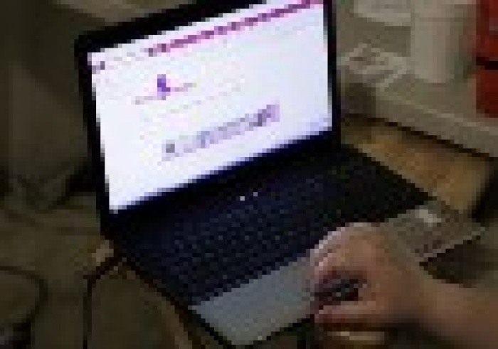 Украинцы ежедневно проводят около часа в социальных сетях