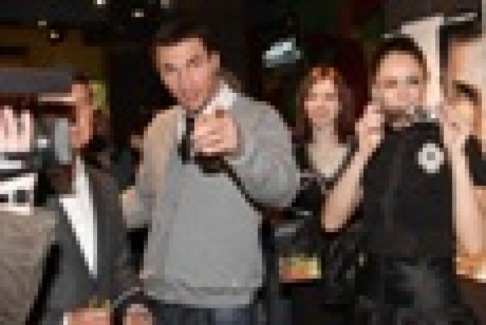 Компания LG Electronics выступила партнером премьерного показа документального фильма о знаменитых украинских боксерах – «Кличко»