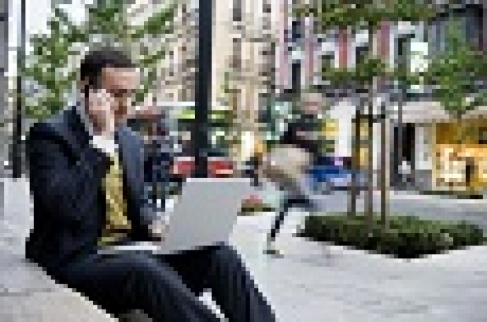 Украинцы все меньше привязаны к рабочему месту