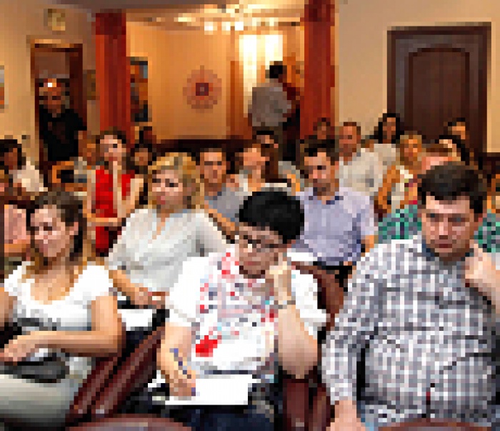 Меньше слов, больше картинок. Новый формат - интерактивный пресс-релиз