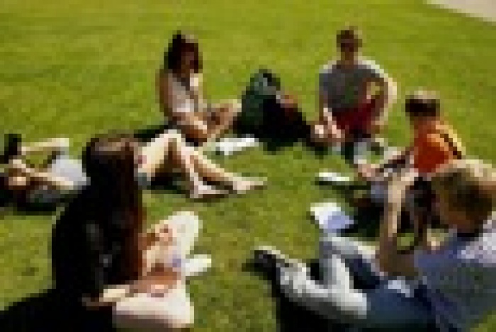 ЛЕТНЯЯ МЕЖДУНАРОДНАЯ МОЛОДЕЖНАЯ ШКОЛА ПО МАРКЕТИНГУ ЧЕРНОВЦЫ – РУМЫНИЯ Украинской Ассоциации Маркетинга