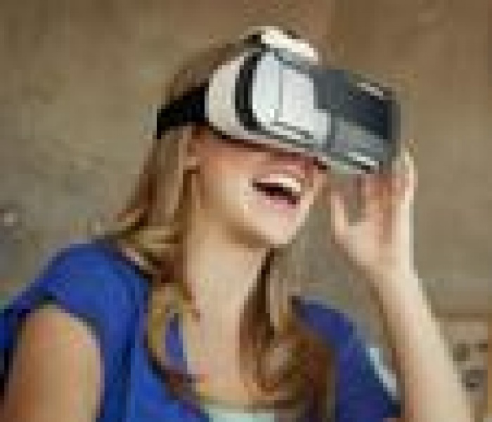 Samsung исследует мир мобильной виртуальной реальности с новым Gear VR